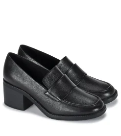 Baretraps Accord Penny Loafer