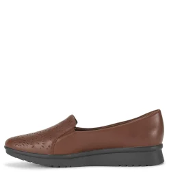Baretraps Amry Slip On Loafer