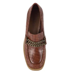 Baretraps Athena Loafer