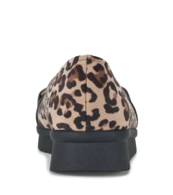 Baretraps Aurora Flat