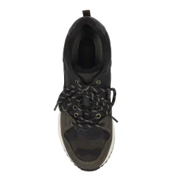 Baretraps Cabriole Sneaker