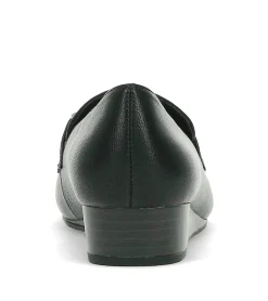 Baretraps Caddie Loafer