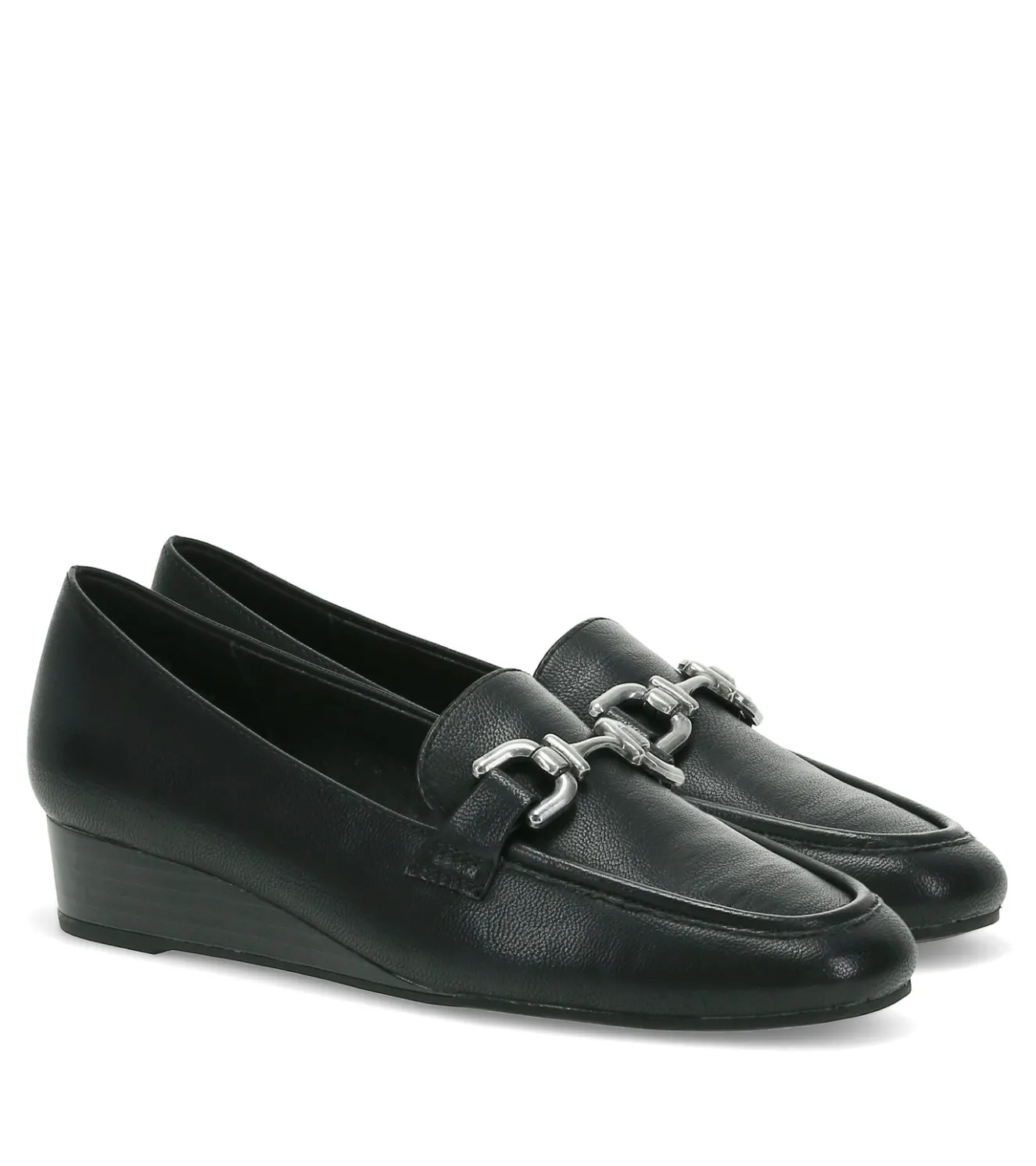 Baretraps Caddie Loafer