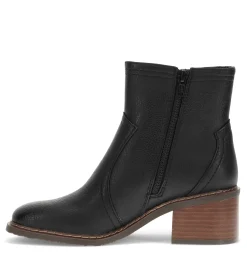 Baretraps Calloway Block Heel Bootie