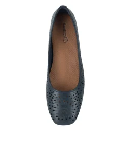 Baretraps Chika Casual Flat