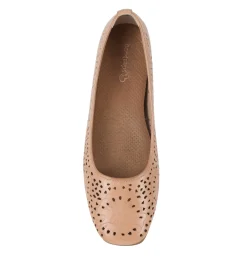 Baretraps Chika Casual Flat