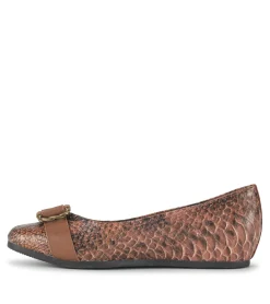 Baretraps Colette Flat