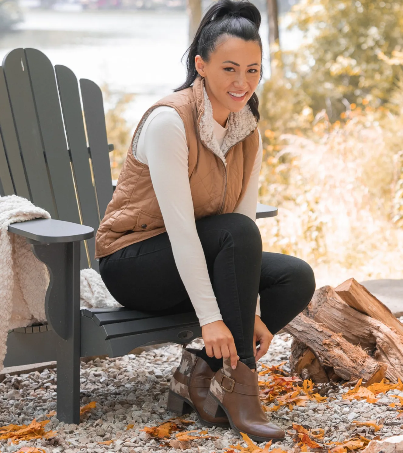 Baretraps Colorado Block Heel Bootie