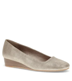 Baretraps Covette Wedge Slip On