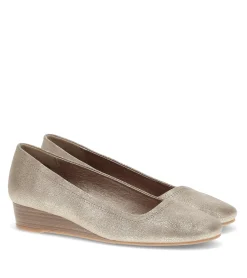 Baretraps Covette Wedge Slip On