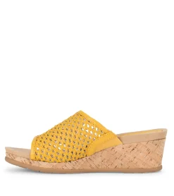 Baretraps Flossey Wedge Slide Sandal