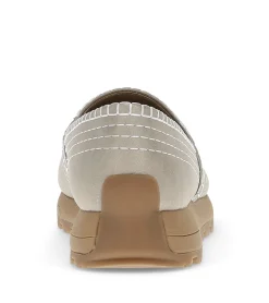 Baretraps Gennie Slip On