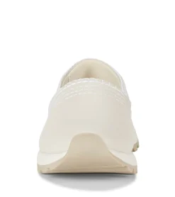 Baretraps Gennie Slip On