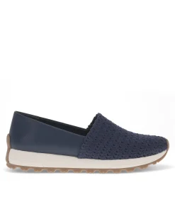Baretraps Gennie Slip On