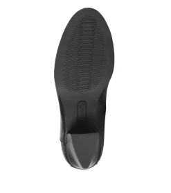 Baretraps Lane Block Heel Bootie