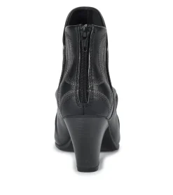 Baretraps Leanna Bootie