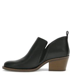 Baretraps Lidian Ankle Bootie