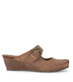 Baretraps Luna Mary Jane Mule