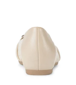 Baretraps Mabely Flat