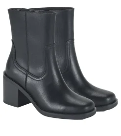 Baretraps Mckenna Mid Calf Boot