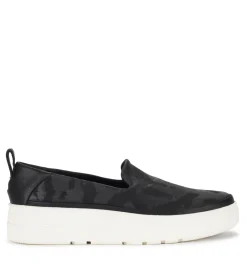 Baretraps Nevin Slip On Sneaker