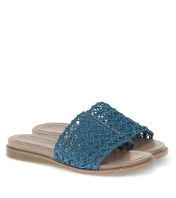 Baretraps Noya Slide Sandal