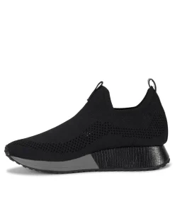 Baretraps Pringer Slip On Sneaker