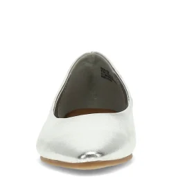 Baretraps Rhonda Casual Flat