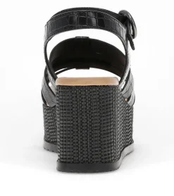 Baretraps Savannah Wedge Sandal
