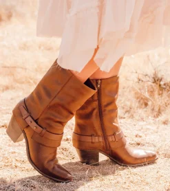 Baretraps Yamura Midi Boot