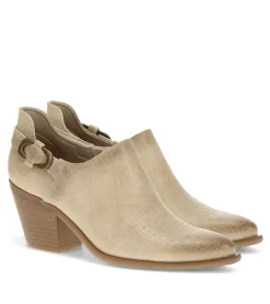Baretraps Yanah Block Heel Ankle Bootie