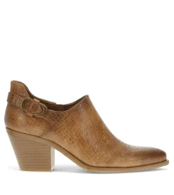 Baretraps Yanah Block Heel Ankle Bootie