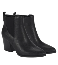 Baretraps Yancee Bootie
