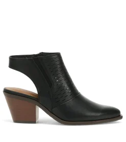 Baretraps Yangley Block Heel Bootie